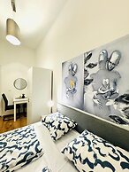 5BR Apt For 10 Walk to Kaufpark Alterlaa