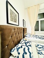 5BR Apt For 10 Walk to Kaufpark Alterlaa