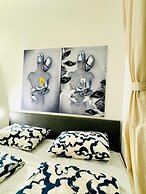 5BR Apt For 10 Walk to Kaufpark Alterlaa