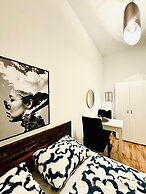 5BR Apt For 10 Walk to Kaufpark Alterlaa