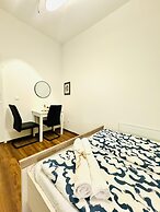 5BR Apt For 10 Walk to Kaufpark Alterlaa