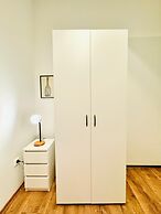 5BR Apt For 10 Walk to Kaufpark Alterlaa