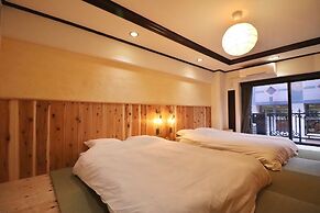 sunmallcrest403