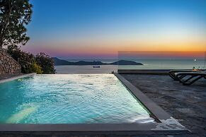 Elounda Sunrise Villa