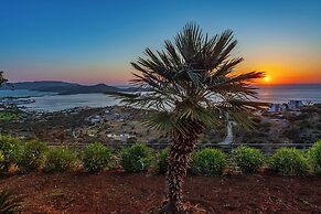 Elounda Sunrise Villa
