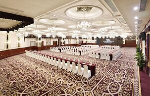 West Internation Hotel