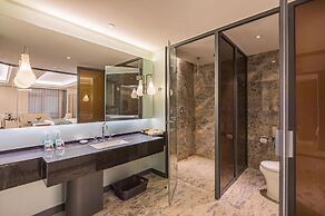 West Internation Hotel