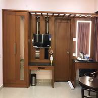 EMBASSY PARK Near US consulate