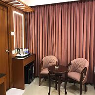 EMBASSY PARK Near US consulate