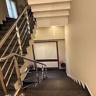 EMBASSY PARK Near US consulate