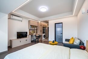 Tech-X apartment hotel