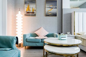 Tech-X apartment hotel