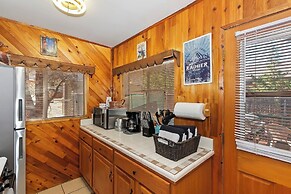 Los Osos Cabin with Private Spa