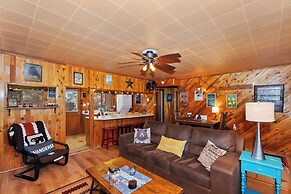 Los Osos Cabin with Private Spa