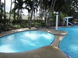 Estaca Bay Gardens Conference Resort powered by Cocotel