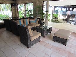 Estaca Bay Gardens Conference Resort powered by Cocotel