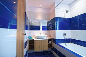 Zoom Hotel jemursasri