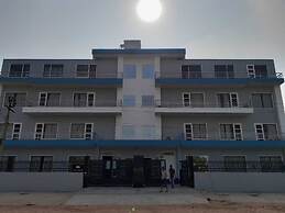 Hotel The Luxem