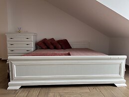 Apartament KOLEJOVA 20 z sypialnią