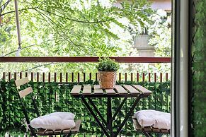 Mellow 2-Bedroom Apartment in Athens