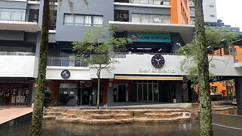 Signature Hotel by Easy Nap