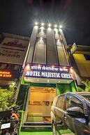 Hotel Majestic Crest