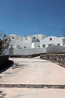 OIKOS SANTORINI LIVING CONCEPT