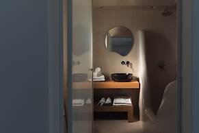 OIKOS SANTORINI LIVING CONCEPT