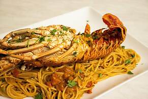 OIKOS SANTORINI LIVING CONCEPT