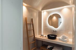 OIKOS SANTORINI LIVING CONCEPT