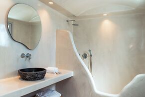 OIKOS SANTORINI LIVING CONCEPT