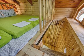 Enchanted Cosy Chalet Kalanka