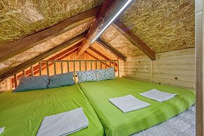 Enchanted Cosy Chalet Kalanka