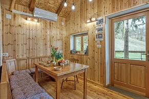 Enchanted Cosy Chalet Kalanka
