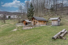 Enchanted Cosy Chalet Kalanka