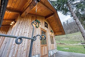Enchanted Cosy Chalet Kalanka