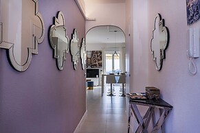 Elegant sea View Apartment