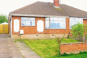 4 Guests - Free Parking - Near Attractions