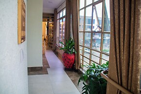 Rond Point Gorilla Boutique & Apartments