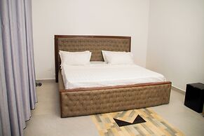 Rond Point Gorilla Boutique & Apartments