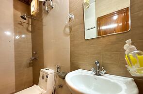 Euphoric Tiger Resort