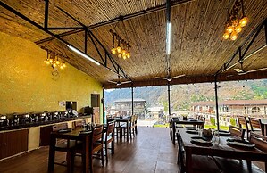 Euphoric Tiger Resort