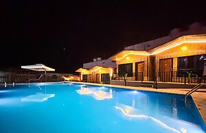 Euphoric Tiger Resort