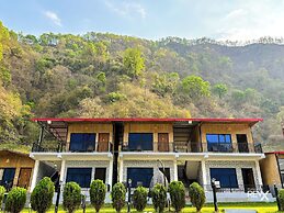 Euphoric Tiger Resort