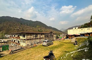 Euphoric Tiger Resort