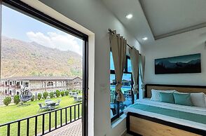 Euphoric Tiger Resort