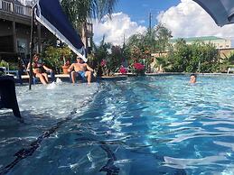 GIPH Mermaids Tale Sleeps 2 w Queen