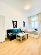 Stylish 5BR 7min to Westbahnhof