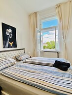 Stylish 5BR 7min to Westbahnhof