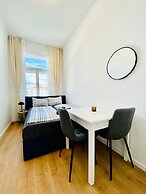 Stylish 5BR 7min to Westbahnhof